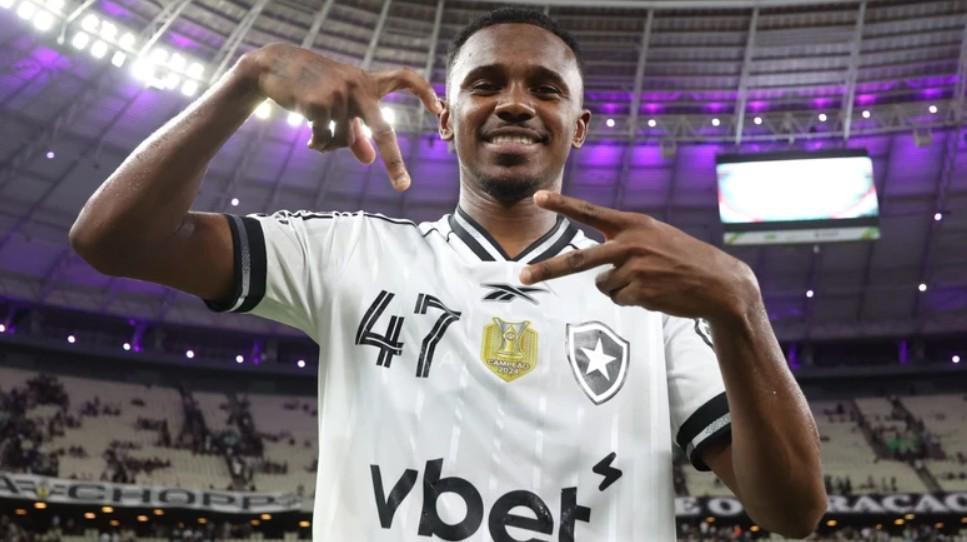 开云体育-记者：热菲尼奥在辽宁铁人的年薪为160万美元，外加绩效奖金